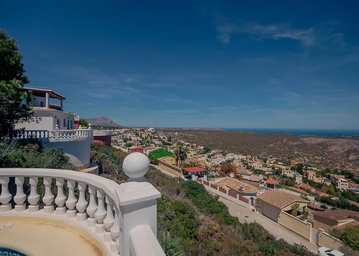 Villa Maravista - Luxury Villa With Private Pool And Sea View