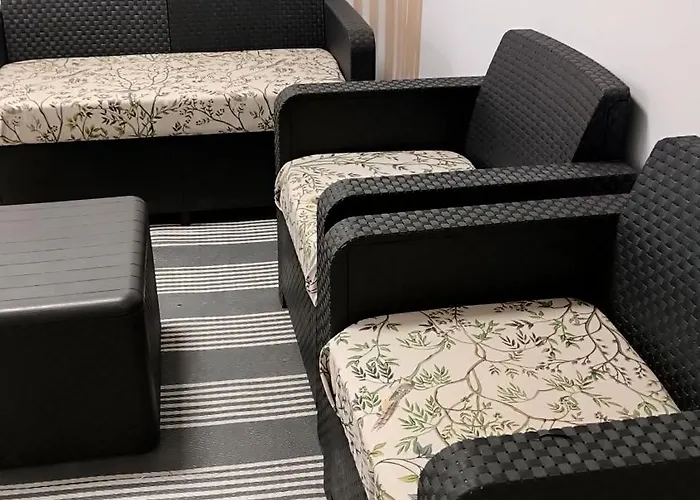 Hostel Bretema