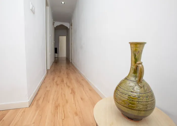 Lujoso Apartamento en Valencia 3 Dormitorios con Parking