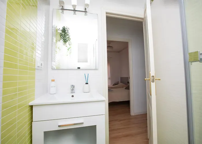 Lujoso Apartamento en Valencia 3 Dormitorios con Parking