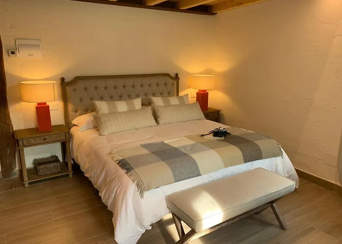 Hotel Rural Santui