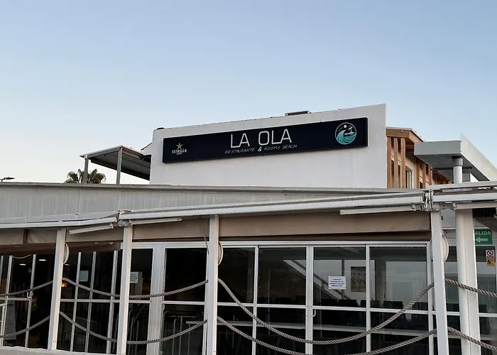 Pensión La Ola