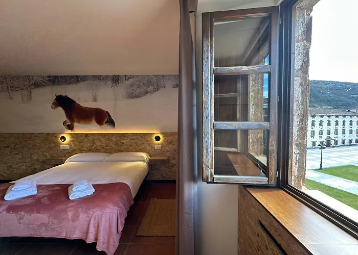 Hotel y Albergue Real Fabrica de Ezcaray