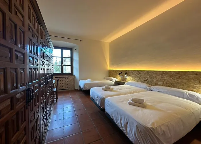 Hotel y Albergue Real Fabrica de Ezcaray