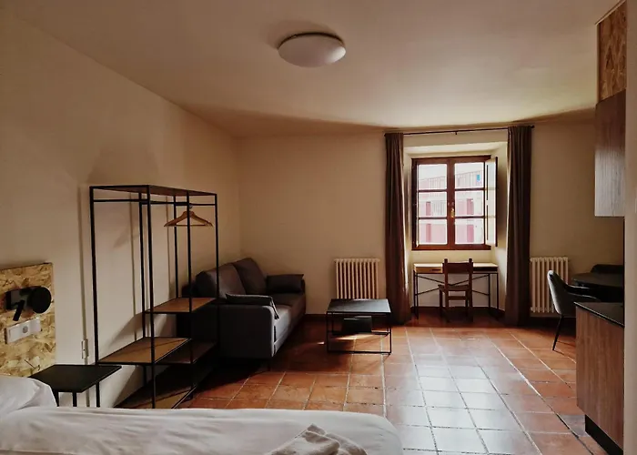 Hotel y Albergue Real Fabrica de Ezcaray