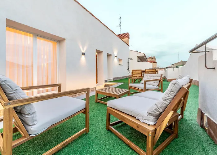 Ando Apartments Suites