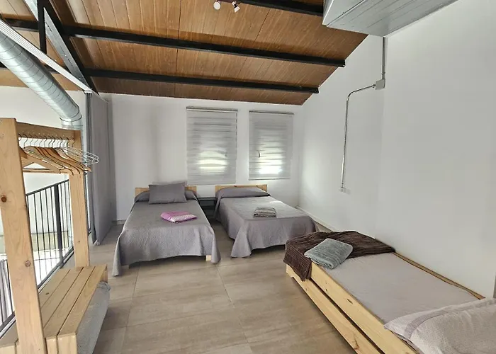 Alojamiento El Pez, Casa con piscina climatizada