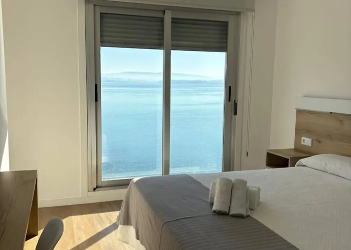 Apartamentos O Grove Awa Bay
