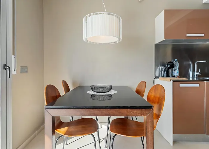 Hauzify I Apartaments La Martina