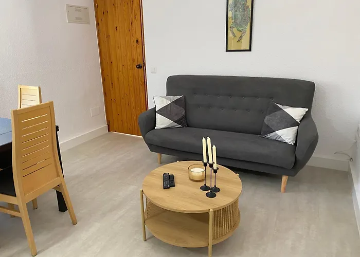 Apartamentos Playa D Y G