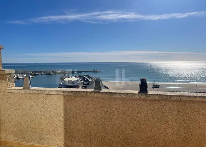 Duplex Penthouse With Sea, Beach, Marina & Mountain Views