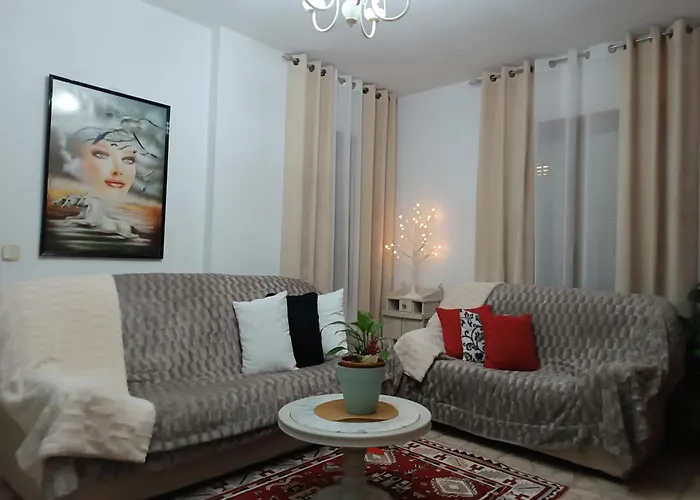 Agradable casa con zona de relax y aparcamiento