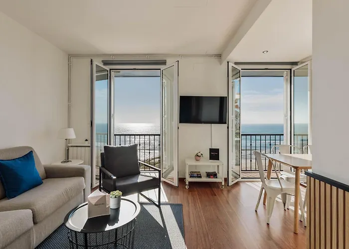 Sitges Group Beach Dreams