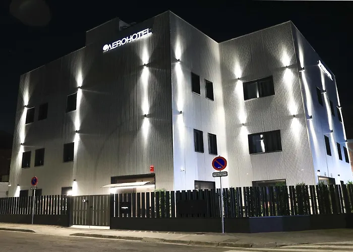 Aerohotel Barcelona Airport 24H