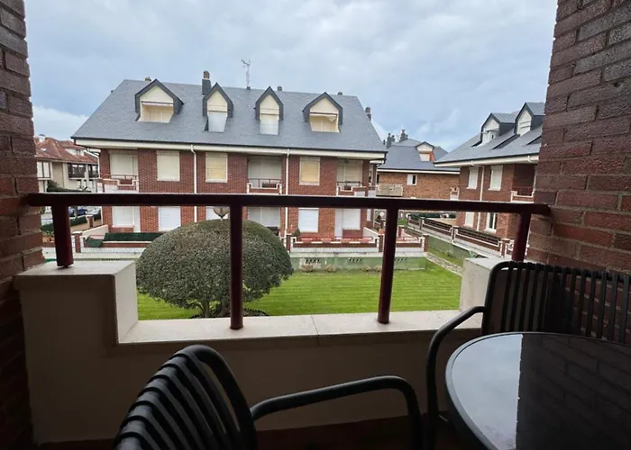 Apartamento Aquí Mismo en playa de Somo Garaje