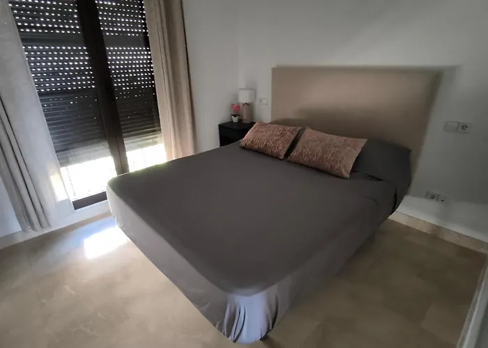 Las Jacarandas Penthouse With Stunning Views & Private Rooftop