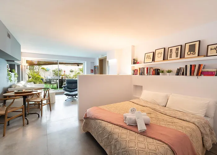 Sitges Beach Hostal