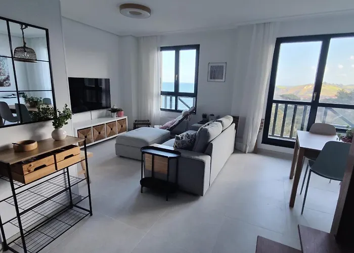 Bonito dúplex con vistas al mar