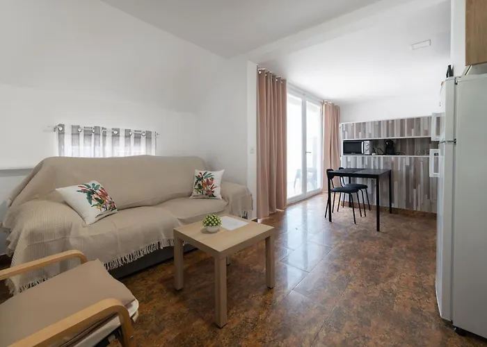 Hotel Quatre Llunes