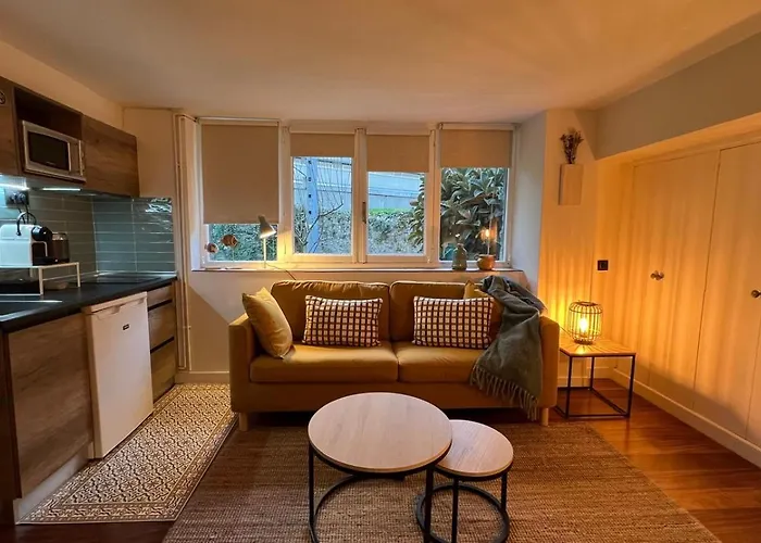 Apartamento independiente Suite - Recién reformado y parking gratis