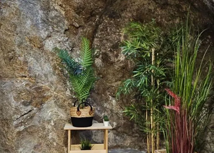 El susurro del tajo La gruta