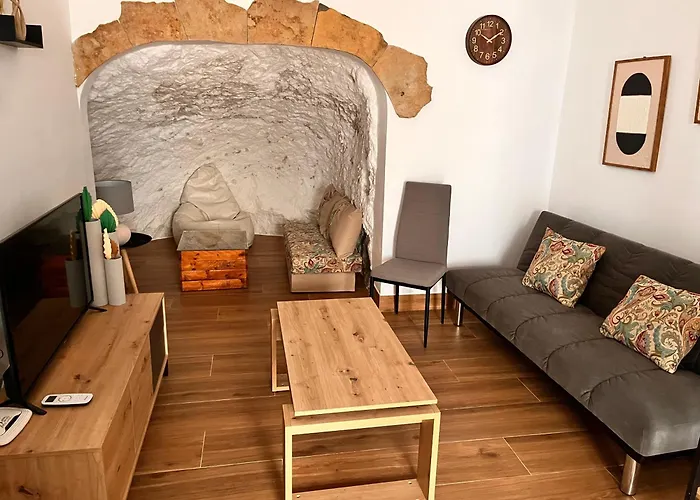 Apartamentos El PELIGRO 3 LA CUEVA