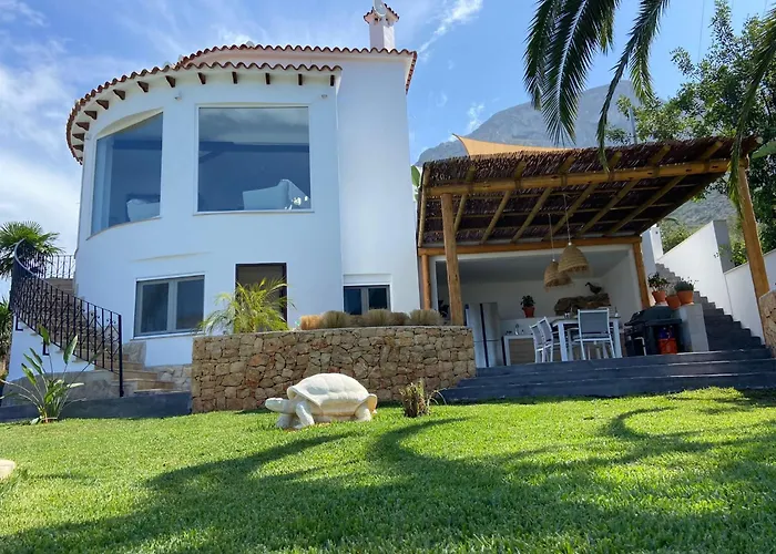 Casa Avellana