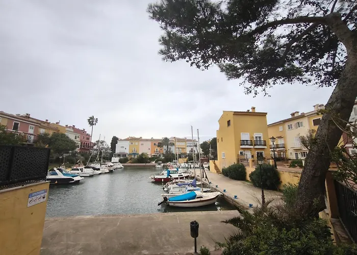 Apartment With Views Of The Mediterranean- Little Venice
