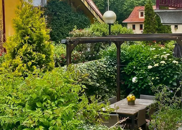 Apartamento en Comillas-Garden Apartment in Comillas