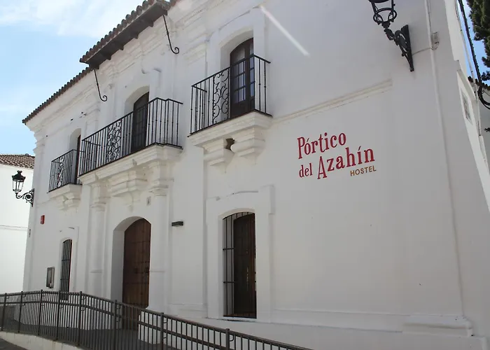 Pórtico del Azahín