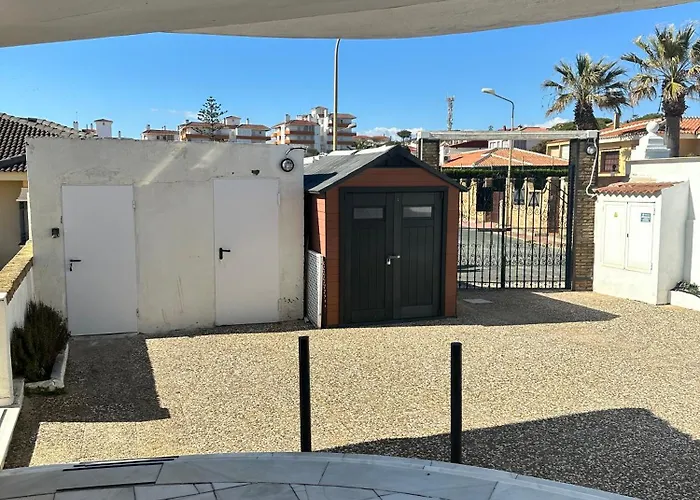 A La Orilla Del Mar