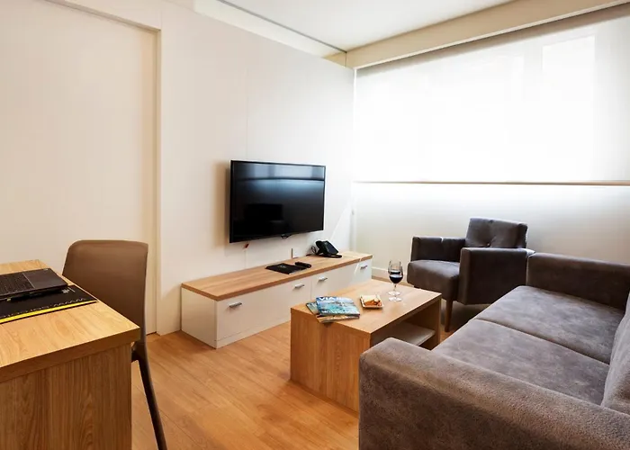 Sercotel Logroño Suites