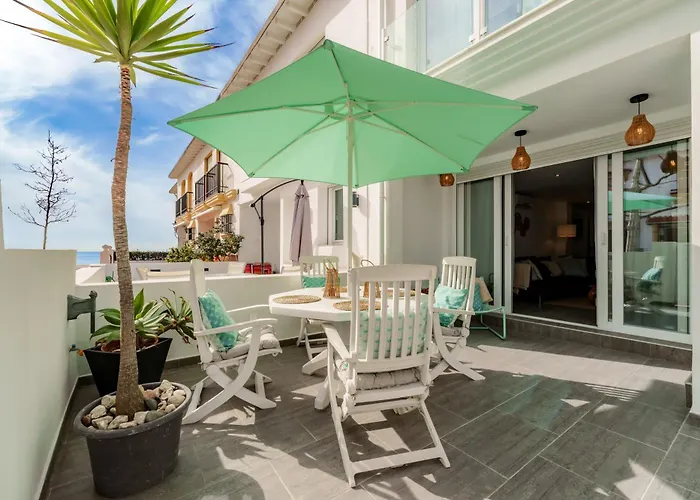 La Familia Beach Houses La Cala