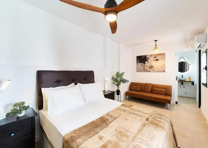 Kosta Homes - Modern Two Bedroom With Terrace