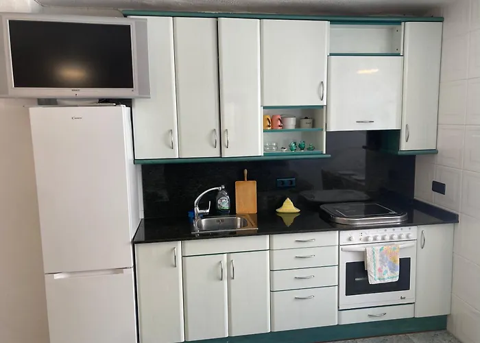 Apartamento La Pineda A 100 Metros De La Playa!!