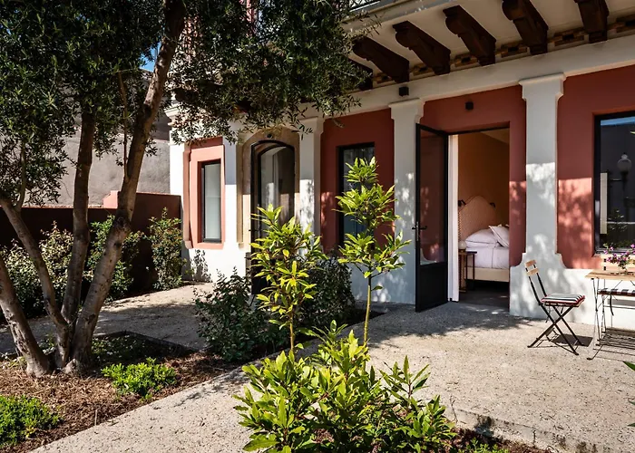 Hotel Boutique Lapety