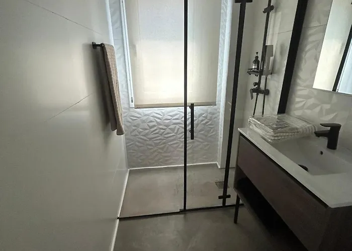Apto 2.Duplex con jardin.Centrico-