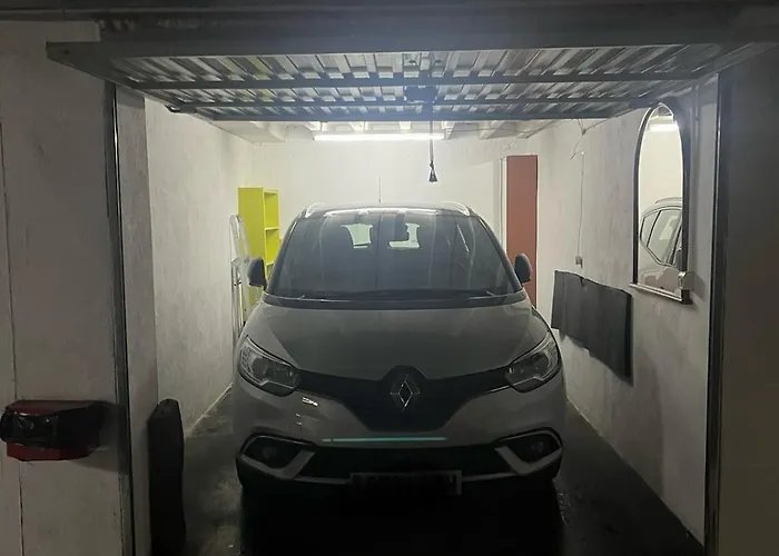Apartamento con piscina de junio a septiembre y a 100 m de la playa