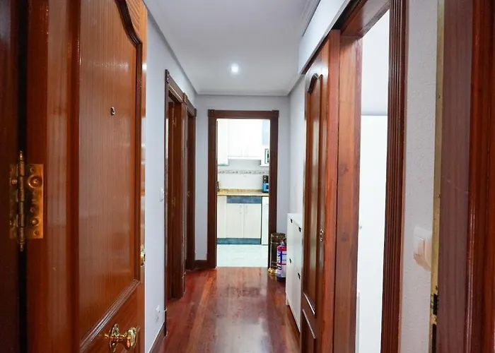Apartamento con piscina de junio a septiembre y a 100 m de la playa