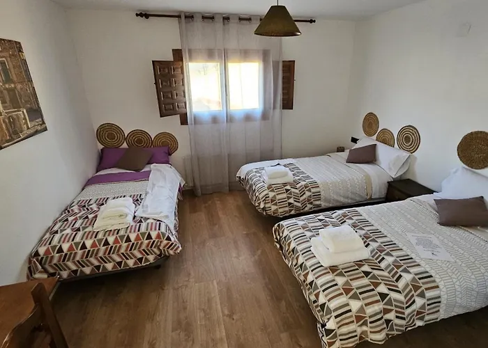 Hostal Altajo con Restaurante, Naturaleza&Descanso en el Alto Tajo