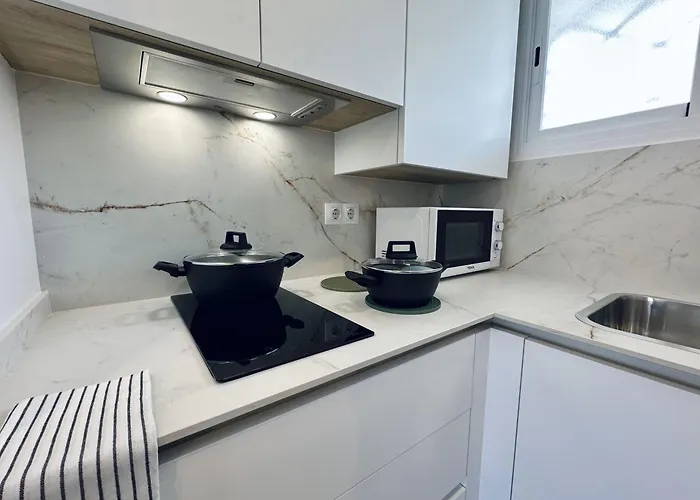 Santo Rostro Beach Apartments