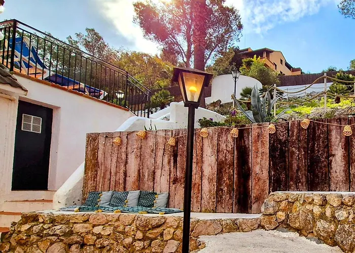 Vila Sitges, Big House With Pool