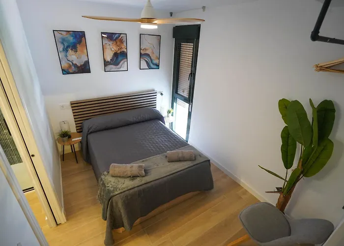 Apartasuites Royal Zahara, Máximo confort con vistas al mar