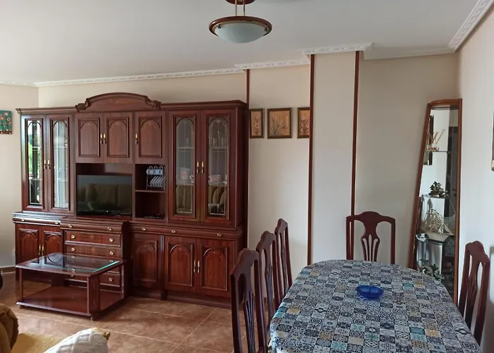 Apartamento Casuca, terraza y jardín