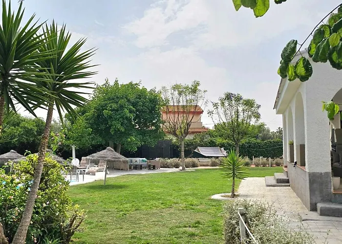 White Paradise Villa - Sol y Luz - by SunCastle apartamentos