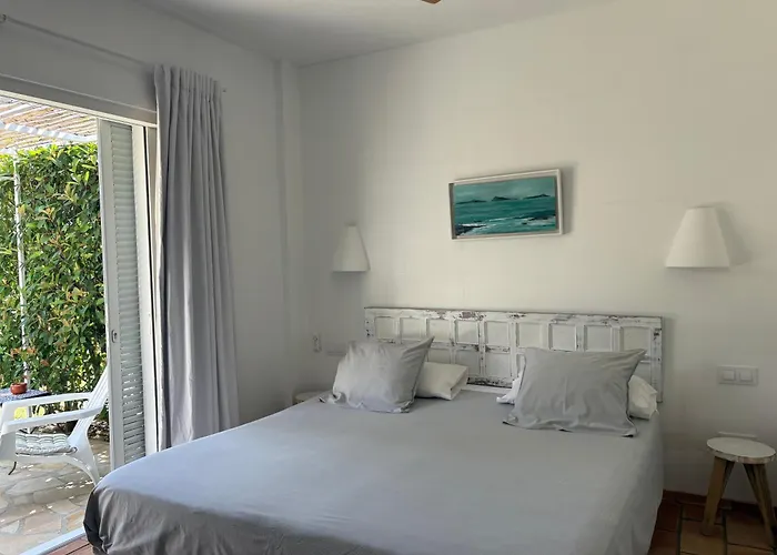 Habitación con jardín y terraza en el Tosalet