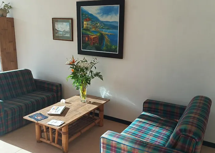 Hostel Elios