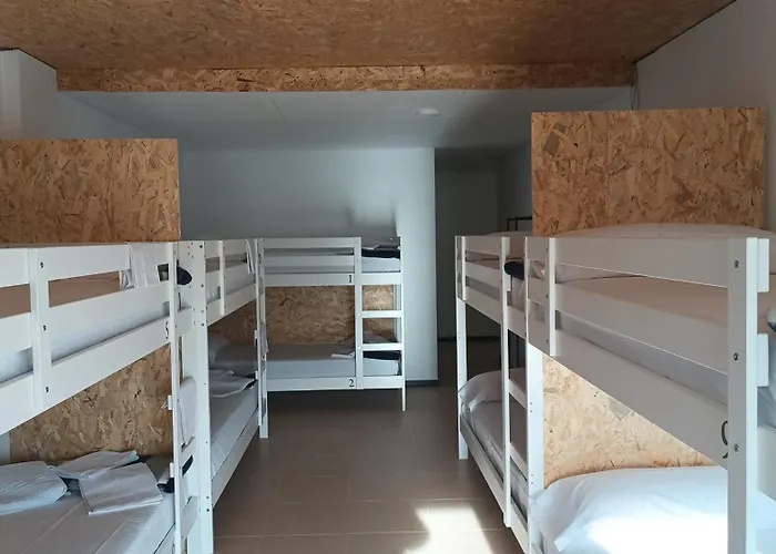 Hostel Elios