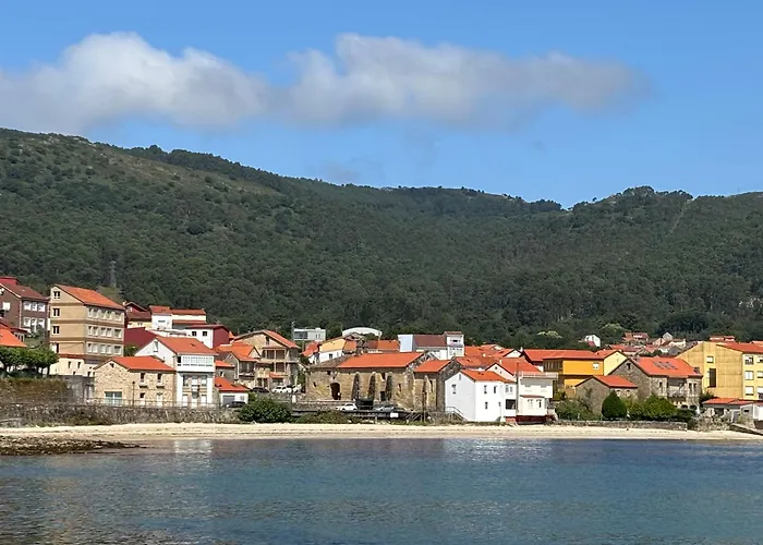 Apartamento con vistas al mar en Primera Línea.