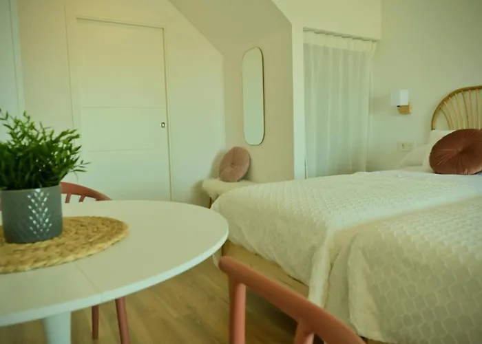 Arco Da Vella Apartamentos